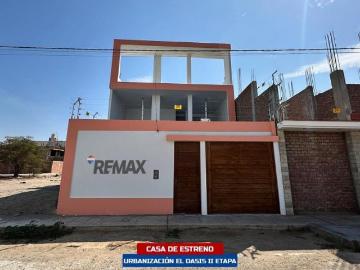 Casa De Estreno Con Piscina Urb El Oasis Ii Etapa Ica