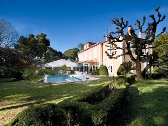 Casa de fazenda Vila Duparquia com mansão