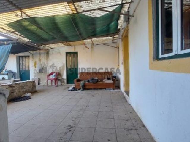 Casa de habitação de rés do chão