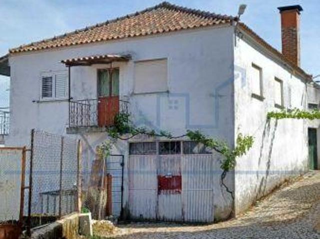 Casa de habitação T3 Cabeça Boa Torre de Moncorvo | 26084079504