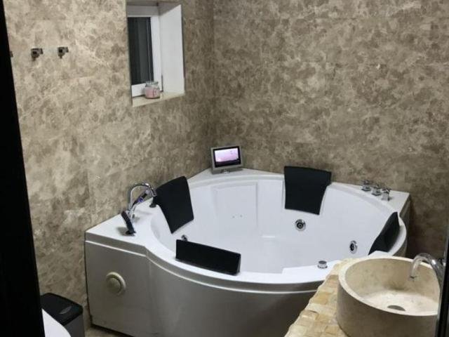 Casa de Inchiriat 4 Camere Zona Bucium Visani Mobilat Lux+ Piscina