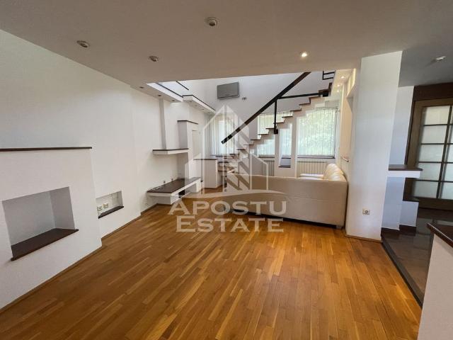 Casa de inchiriat, 4 dormitoare, 3 bai, garaj, curte, zona Lipovei