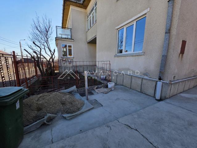 Casa de închiriat | 130 mp | 2 parcari | Andrei Mureșanu