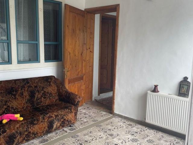 Casa de inchiriat,3000 euro/luna