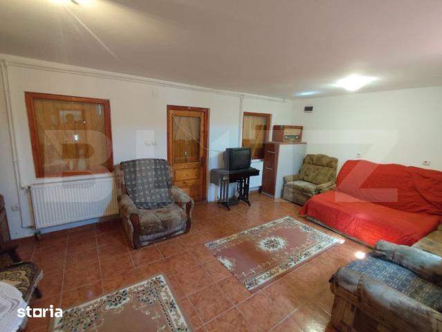 Casa de inchiriat 3 camere, 90 mp, 300 mp teren, zona Galata Miroslava