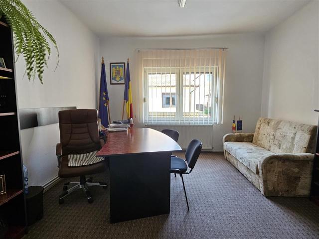 Casa de inchiriat zona Trei Stejari