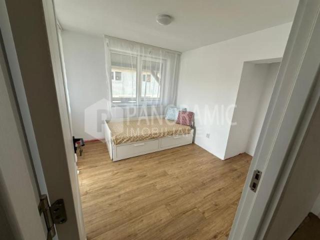 Casa de inchiriat cu 5 camere Baciu