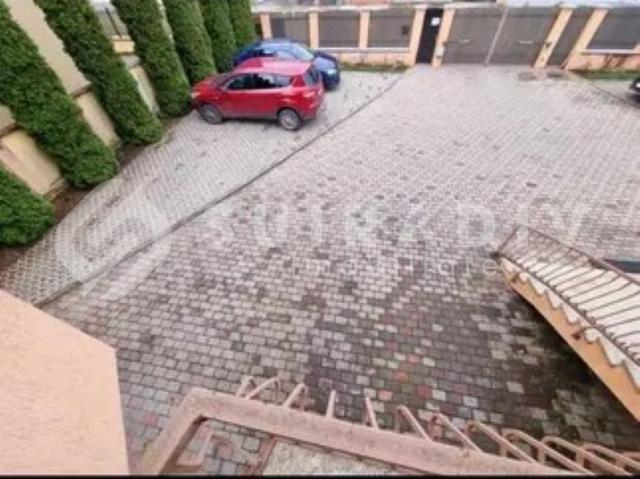 Casa de inchiriat, cu 8 camere, in zona Intre Lacuri, Cluj Napoca S17645