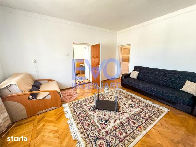 CASA DE INCHIRIAT CU 3 CAMERE, 500 MP TEREN, SARARIE