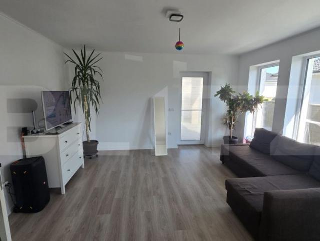 Casa cu 3 dormitoare, 110 mp, 450 mp teren, zona Dealul Furc