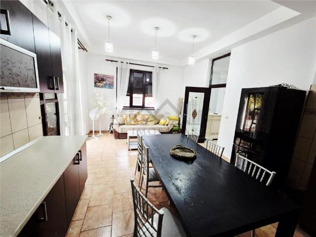 Casa de inchiriat cu priveliste frumoasa