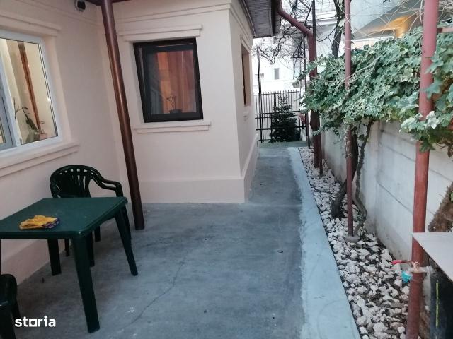 Casa de închiriat pe Bulevardul Mamaia, zona Delfinariu 950 euro