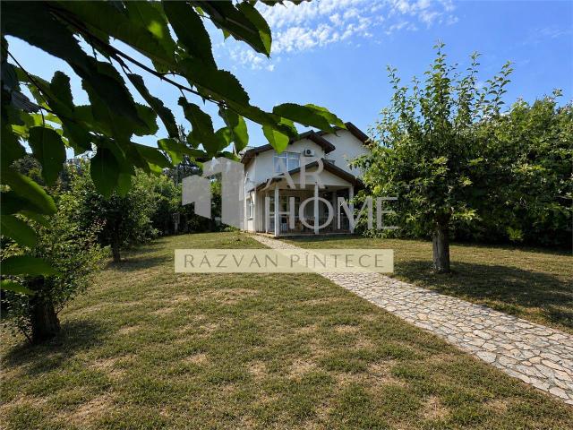 Casa de inchiriat S+P+1E, 4 camere, Bucov Baumeister langa Ploiesti