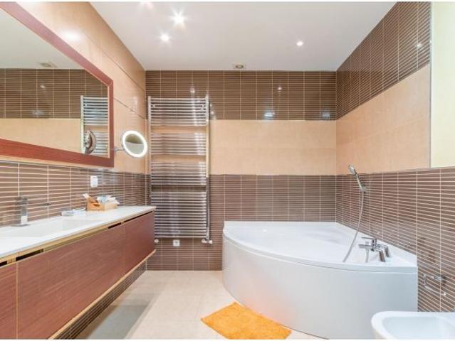 Casa de lujo en Dénia Costa Blanca – Alquiler anual – Ideal para vivir a 4 km. de la playa