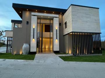 Casa De Lujo En Fracc. La Cantera Durango