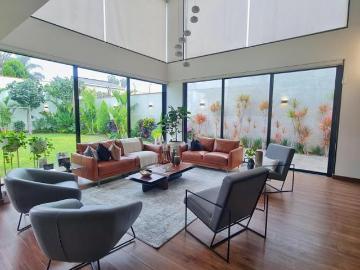 Casa de Lujo en la Estancia 1100 m2 5 dormitorios