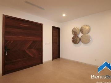 Casa de Lujo en Santa Lucia Residencial