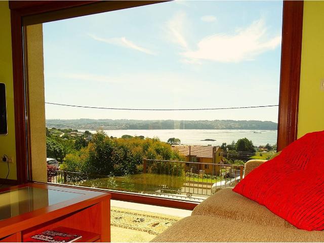 Casa de lujo en Perbes de 610 m² con inmejorables vistas y excelentes calidades. Está en un estado excepcional, casi a e