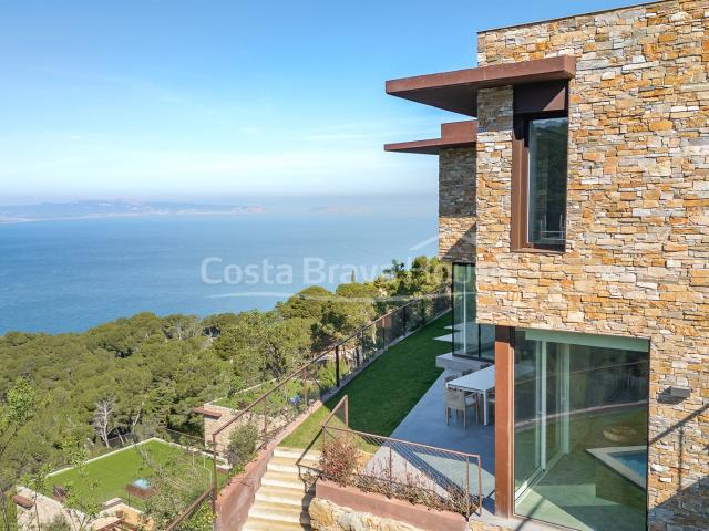 Casa de lujo en venta en Begur con vistas al mar, piscina y. 497m² Begur