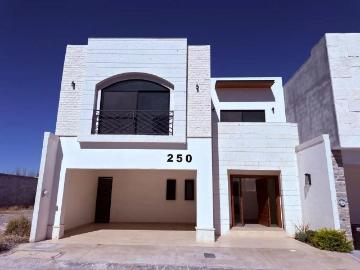 Casa de Lujo en Venta en Rincón de los Encinos