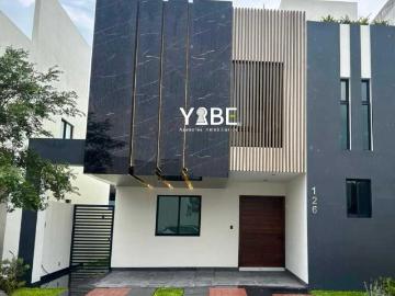 Casa de lujo en venta y renta Bajío Hábitat B