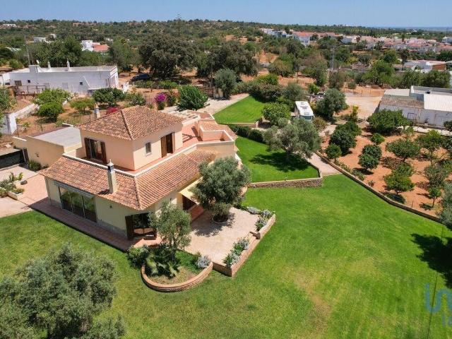 Casa de luxo à venda Boavista, Faro