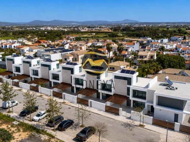 Casa de luxo à venda Faro, Portugal