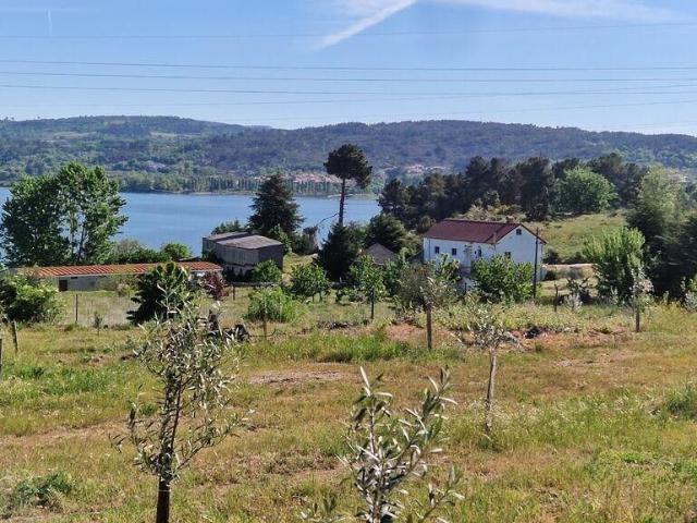 Casa de luxo de 100 m² à venda A de Barros, Portugal