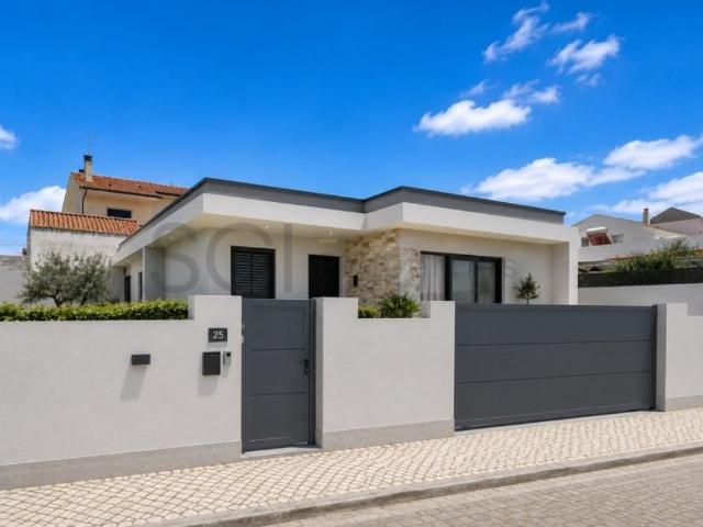 Casa de luxo de 114 m² à venda Seixal, Setúbal