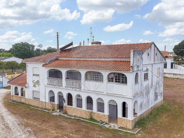 Casa de luxo de 127800 m² à venda Cartaxo, Portugal