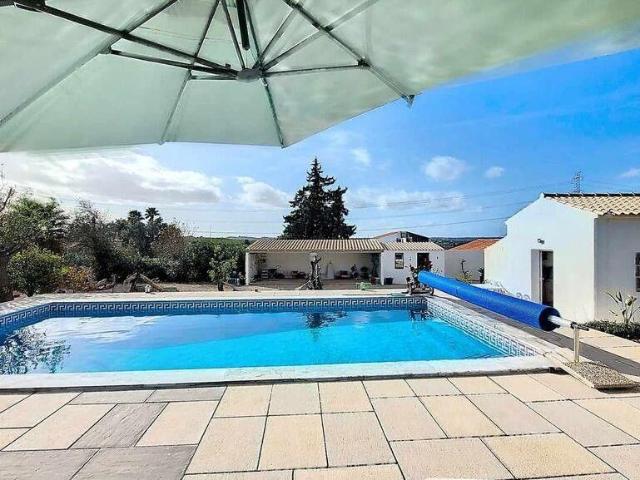 Casa de luxo de 158 m² à venda Amendoais, Portugal