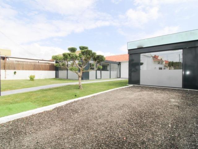 Casa de luxo de 150 m² à venda Vale Bem, Charneca de Caparica, Almada, Setúbal