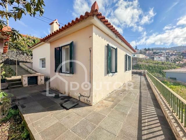 Casa de luxo de 167 m² à venda Imaculado Coracao Maria, Funchal, Madeira