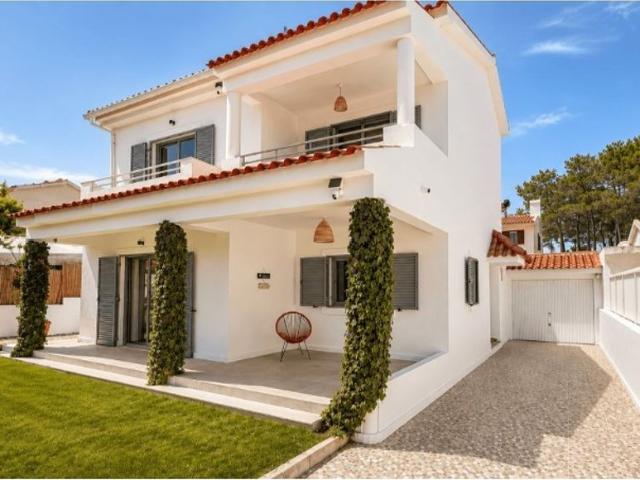 Casa de luxo de 181 m² à venda Charneca de Caparica, Setúbal
