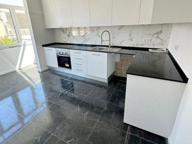 Casa de luxo de 214 m² Santa Iria de Azoia, São João da Talha e Bobadela, Loures, Lisboa