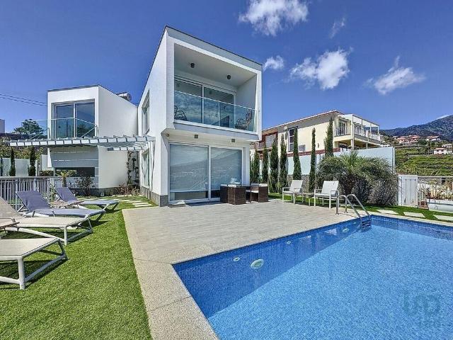 Casa de luxo de 229 m² à venda Estreito da Calheta, Portugal