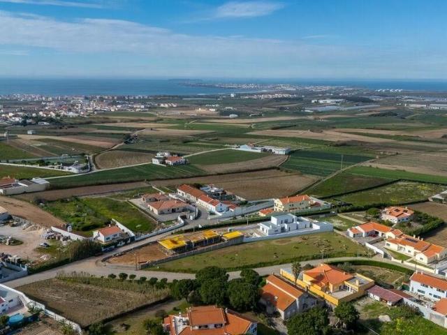 Casa de luxo de 247 m² à venda Atouguia da Baleia, Leiria