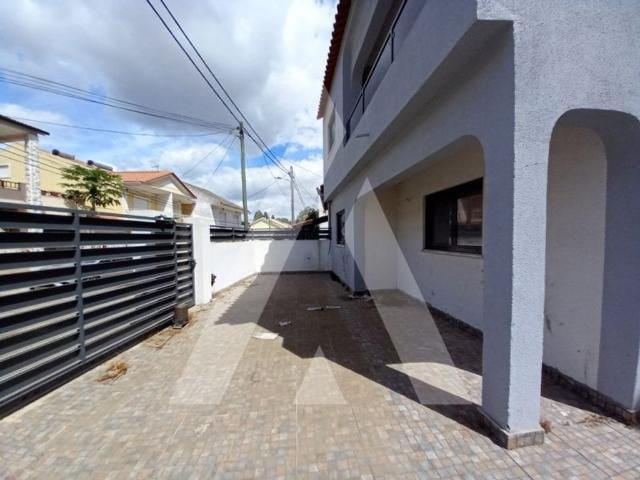 Casa de luxo de 265 m² à venda Foros da Amora, Seixal, Setúbal