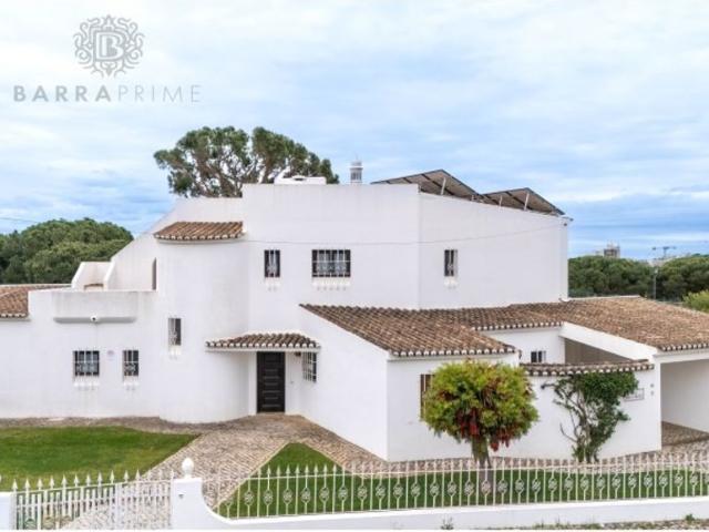 Casa de 327 m² à venda Loulé, Portugal