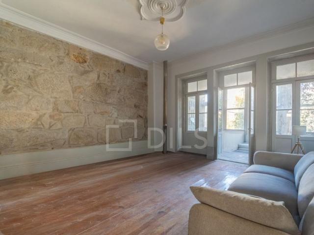 Casa de luxo de 327 m² à venda Centro Santo Ildefonso, Porto