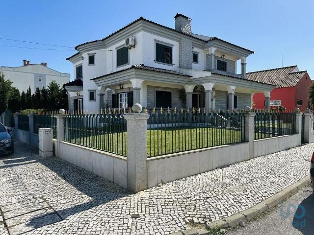 Casa de luxo de 320 m² à venda Pinhal Novo, Setúbal