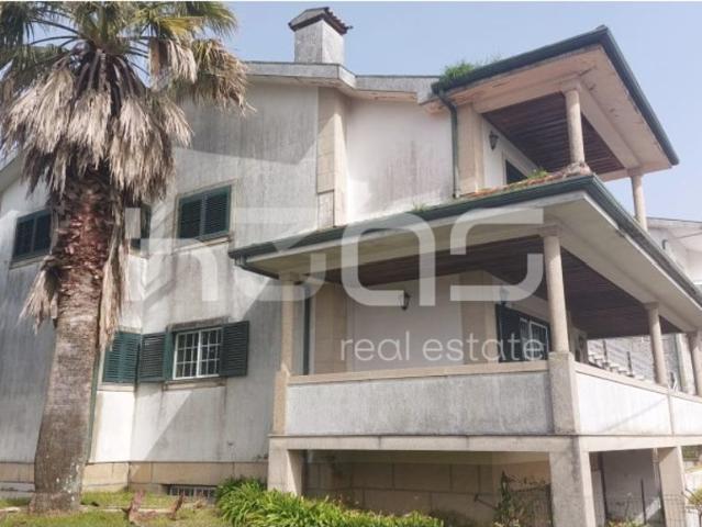 Casa de luxo de 360 m² à venda Guimarães, Braga