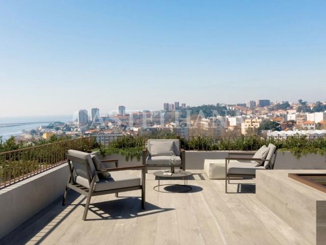 Casa de luxo de 406 m² à venda Arrabida Lordelo do Ouro, Porto