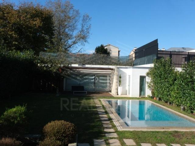 Casa de luxo de 402 m² à venda Porto
