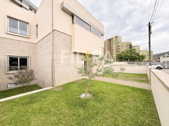 Casa de luxo de 418 m² à venda Valongo, Porto