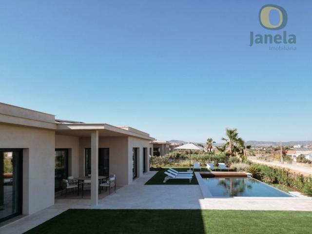 Casa de luxo de 429 m² à venda Montenegro, Faro