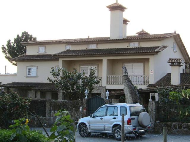 Casa de luxo de 455 m² à venda Covilhã, Portugal