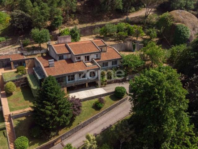 Casa de luxo de 550 m² à venda Braga, Portugal