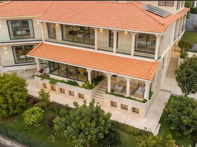 Casa de prestígio de 644 m² à venda Funchal, Portugal