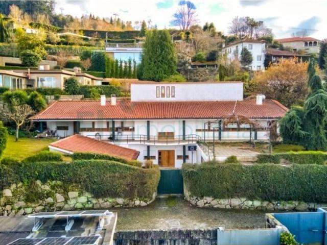 Casa de luxo de 662 m² à venda Guimarães, Portugal